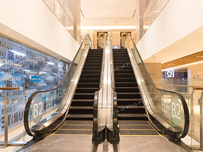 1000step width escalator with advanced technology